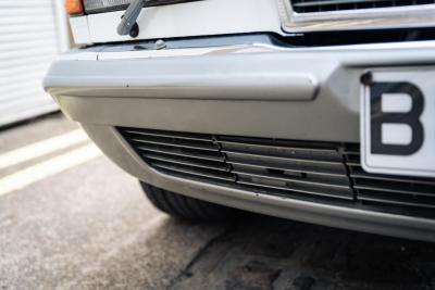 1984 Mercedes - Benz 500 SEL (Armoured)