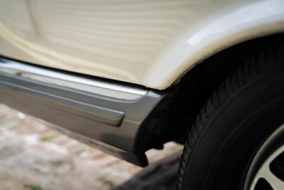 1984 Mercedes - Benz 500 SEL (Armoured)