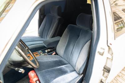 1984 Mercedes - Benz 500 SEL (Armoured)