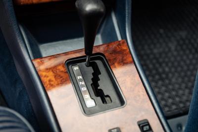 1984 Mercedes - Benz 500 SEL (Armoured)