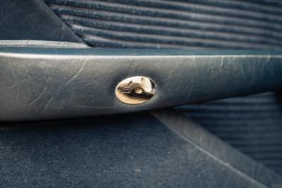 1984 Mercedes - Benz 500 SEL (Armoured)