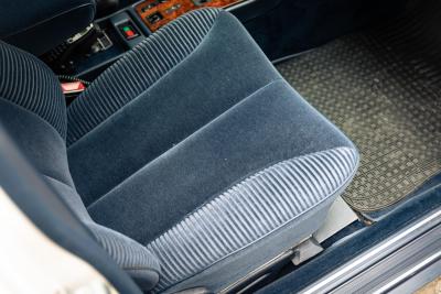 1984 Mercedes - Benz 500 SEL (Armoured)