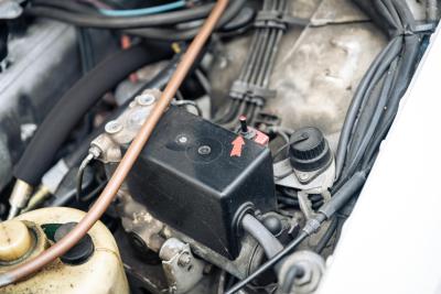 1984 Mercedes - Benz 500 SEL (Armoured)