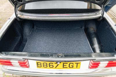 1984 Mercedes - Benz 500 SEL (Armoured)