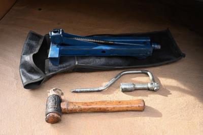 1974 Jaguar E-Type Series III (Commemorative Edition)