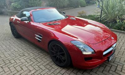 2011 Mercedes - Benz SLS 63 AMG Roadster