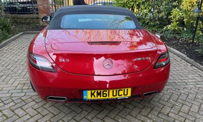 2011 Mercedes - Benz SLS 63 AMG Roadster