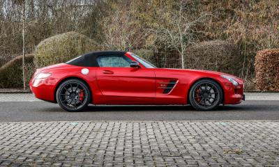 2011 Mercedes - Benz SLS 63 AMG Roadster