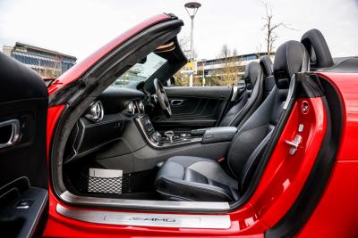 2011 Mercedes - Benz SLS 63 AMG Roadster