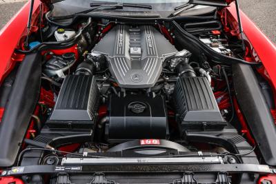 2011 Mercedes - Benz SLS 63 AMG Roadster