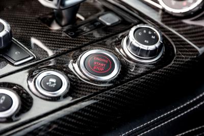 2011 Mercedes - Benz SLS 63 AMG Roadster