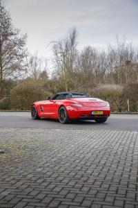 2011 Mercedes - Benz SLS 63 AMG Roadster
