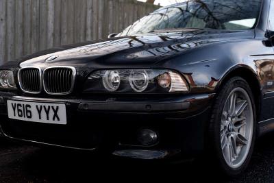 2001 BMW M5