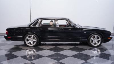 2003 Jaguar XJR R1 Supercharged