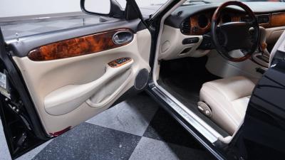 2003 Jaguar XJR R1 Supercharged