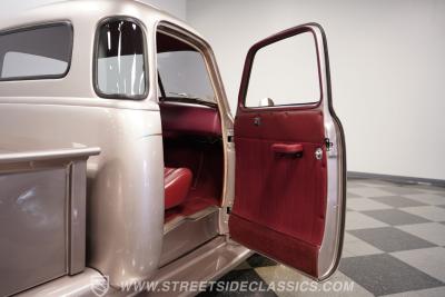 1948 Chevrolet 3100 5 Window Restomod