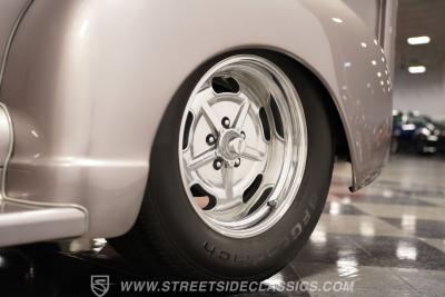 1948 Chevrolet 3100 5 Window Restomod