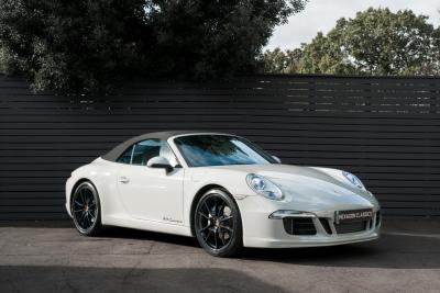 2013 Porsche 911 Carrera 