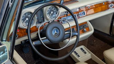 1971 Mercedes - Benz 280 SE 3.5 CABRIOLET