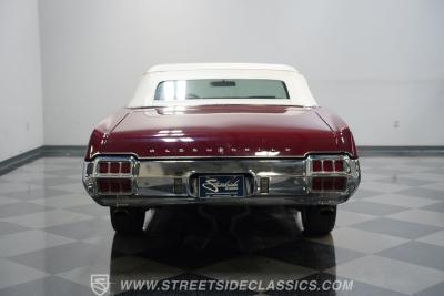 1972 Oldsmobile Cutlass Supreme Convertible