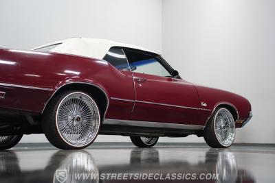 1972 Oldsmobile Cutlass Supreme Convertible