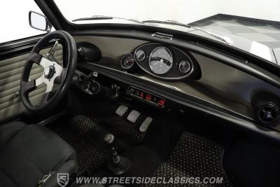 1968 Austin Mini Restomod