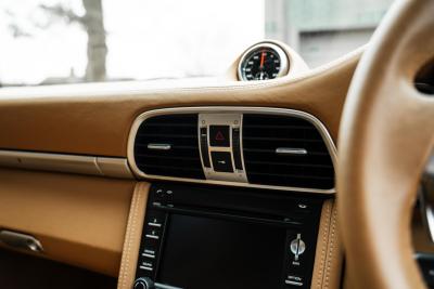 2011 Porsche 911 (997.2) CARRERA 4 GTS