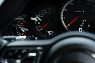 2017 Porsche 911 (991.2) Turbo S Coupe