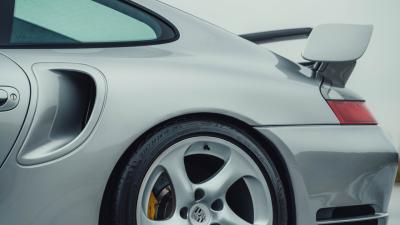 2001 Porsche 911 GT2