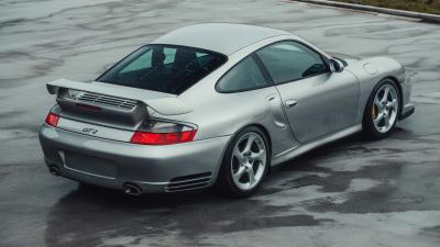 2001 Porsche 911 GT2