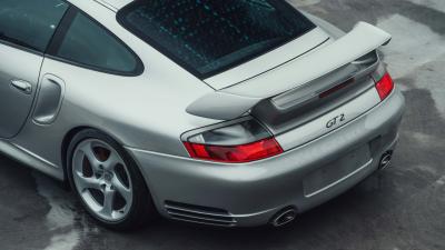 2001 Porsche 911 GT2