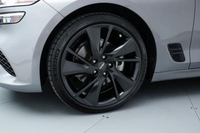 2023 Genesis G70