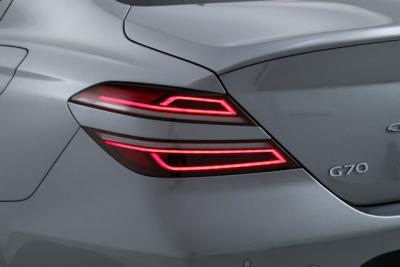 2023 Genesis G70