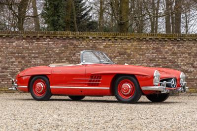 1962 Mercedes - Benz 300 SL Roadster &ldquo;One of 182 examples built in &rdquo;