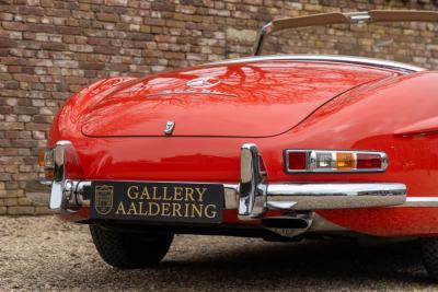 1962 Mercedes - Benz 300 SL Roadster &ldquo;One of 182 examples built in &rdquo;