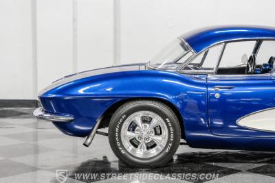 1961 Chevrolet Corvette Restomod