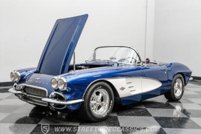 1961 Chevrolet Corvette Restomod