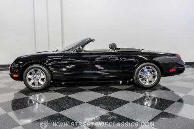 2002 Ford Thunderbird