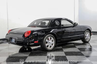 2002 Ford Thunderbird