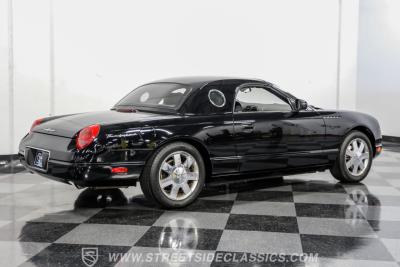 2002 Ford Thunderbird