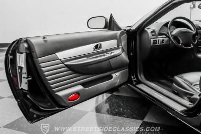 2002 Ford Thunderbird