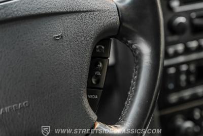 2002 Ford Thunderbird