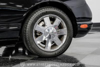 2002 Ford Thunderbird