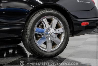 2002 Ford Thunderbird