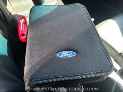 2002 Ford Thunderbird