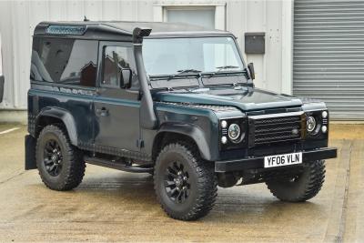 2006 Land Rover Defender 90 TD5