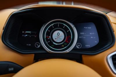 2017 Aston Martin DB11