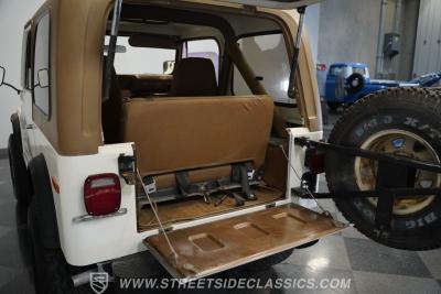 1980 Jeep CJ7 Golden Eagle