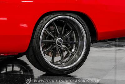 1969 Dodge Charger Supercharged Hemi Restomod