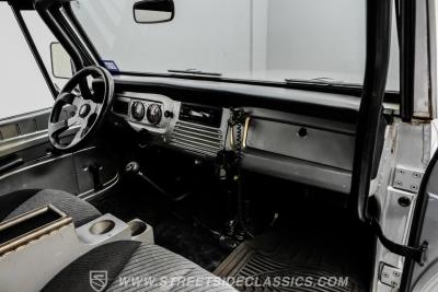 1970 Jeep Jeepster Commando Restomod